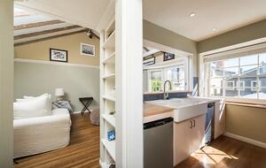 Premier Oceanfront Living in Santa Monica - Santa Monica, California