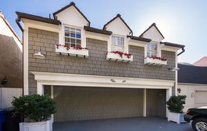 Premier Oceanfront Living in Santa Monica - Santa Monica, California