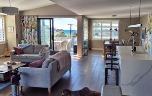 Open Plan Lounge / Dining / Kitchen