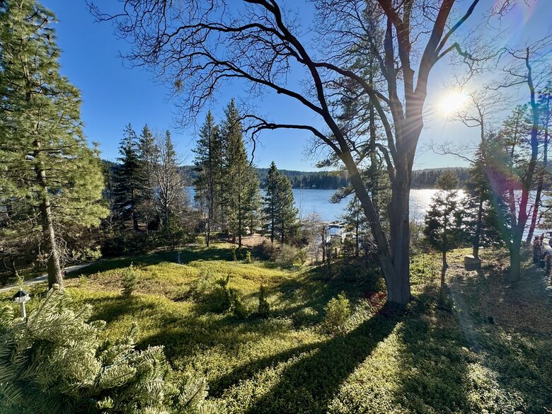 Spectacular Lakefront Estate - Lake Arrowhead, California