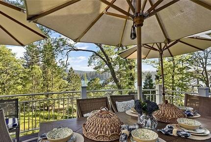 Spectacular Lakefront Estate - Lake Arrowhead, California