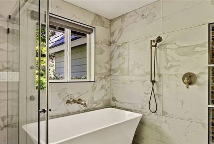 Spectacular Lakefront Estate - Lake Arrowhead, California