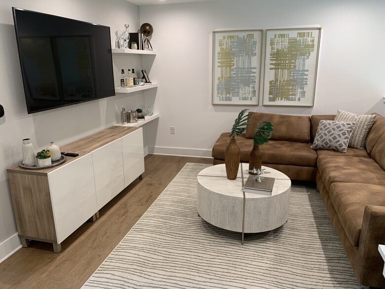 Relaxed Florida Living Near Downtown Naples - Naples, Florida