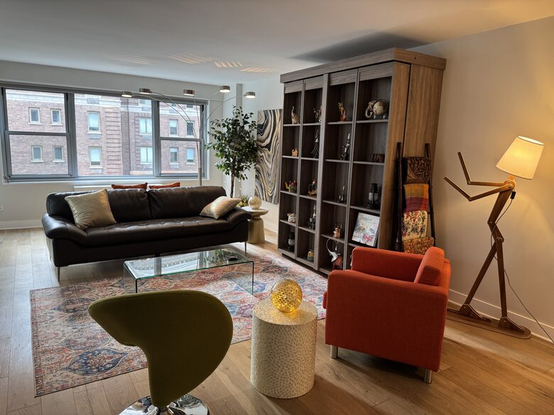 Elegant Midtown Manhattan Retreat Near Central Park - New York City, New York