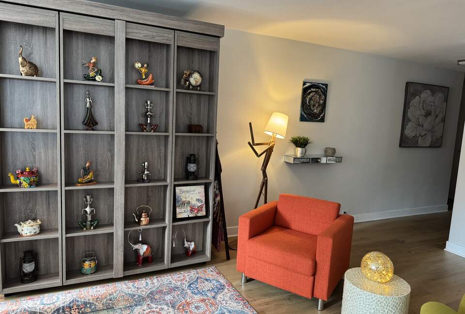 Elegant Midtown Manhattan Retreat Near Central Park - New York City, New York