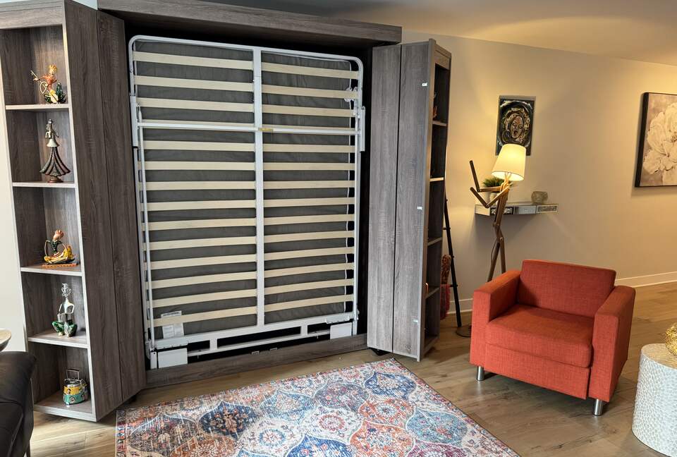 Elegant Midtown Manhattan Retreat Near Central Park - New York City, New York