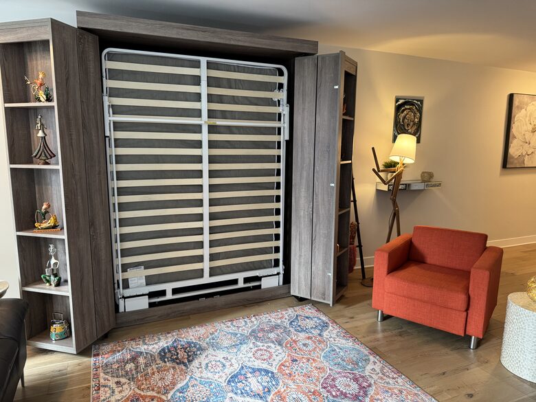 Elegant Midtown Manhattan Retreat Near Central Park - New York City, New York