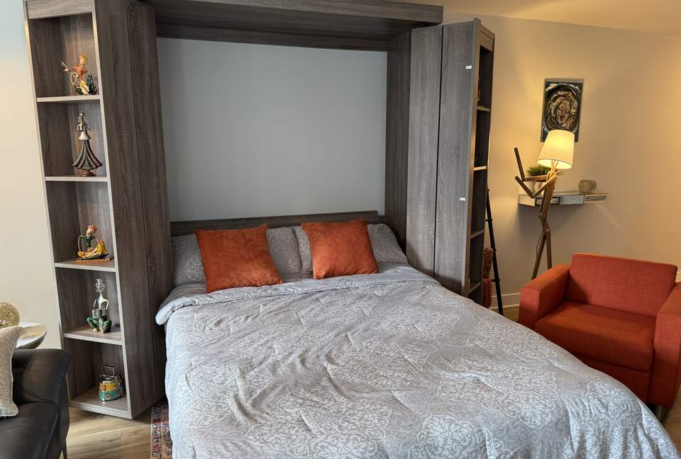 Elegant Midtown Manhattan Retreat Near Central Park - New York City, New York