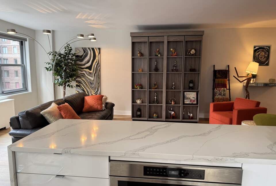 Elegant Midtown Manhattan Retreat Near Central Park - New York City, New York