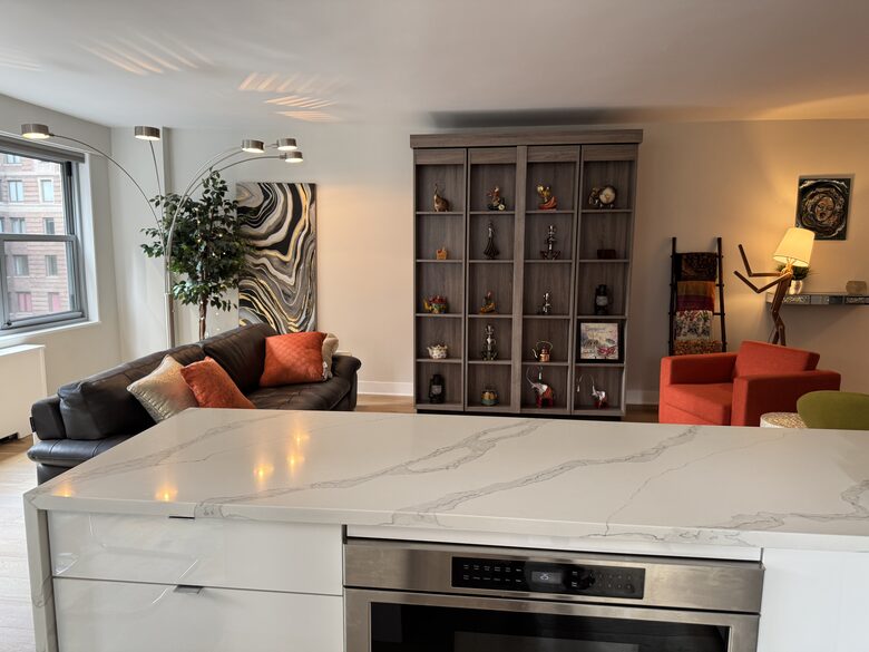 Elegant Midtown Manhattan Retreat Near Central Park - New York City, New York