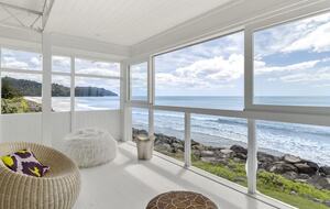 Seaside Simplicity at Waihi Beach - Waihi Beach, New Zealand