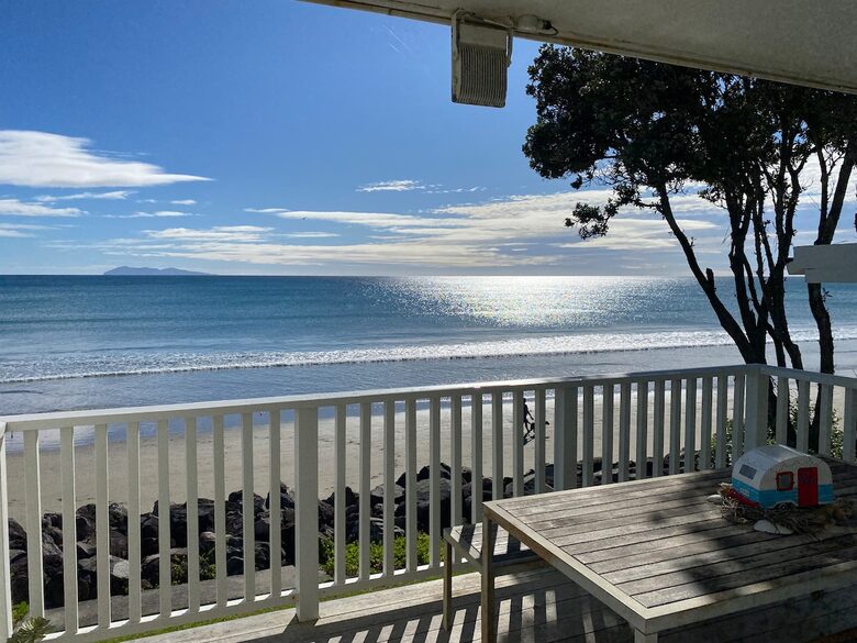 Seaside Simplicity at Waihi Beach - Waihi Beach, New Zealand