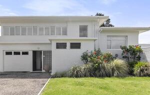 Seaside Simplicity at Waihi Beach - Waihi Beach, New Zealand
