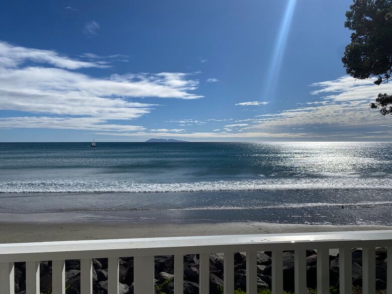Seaside Simplicity at Waihi Beach - Waihi Beach, New Zealand