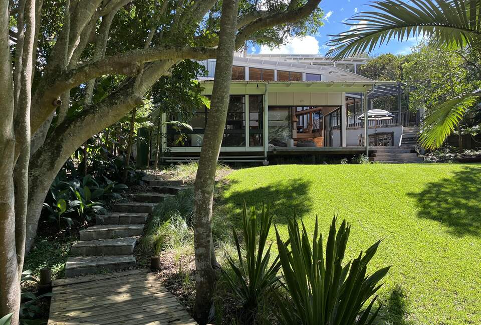 Beachfront Sanctuary at Sunshine Beach - Sunshine Coast, Australia