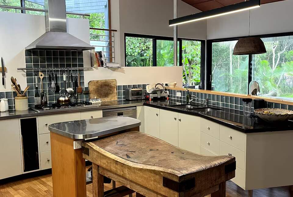 Beachfront Sanctuary at Sunshine Beach - Sunshine Coast, Australia