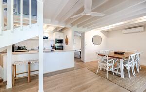 Exquisite Hideaway near Hastings Street - Noosa Heads, Australia