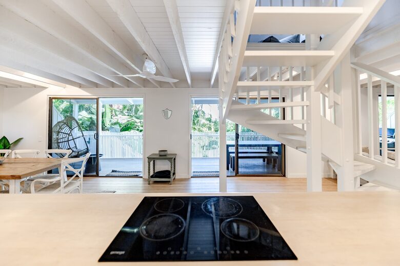 Exquisite Hideaway near Hastings Street - Noosa Heads, Australia