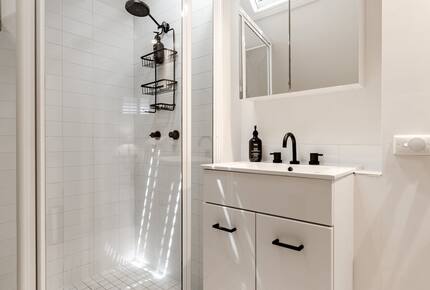 Exquisite Hideaway near Hastings Street - Noosa Heads, Australia