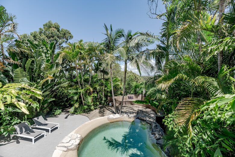 Exquisite Hideaway near Hastings Street - Noosa Heads, Australia