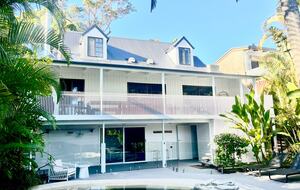Exquisite Hideaway near Hastings Street - Noosa Heads, Australia