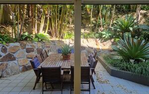 Hilltop Haven with City Views - Brisbane, Australia