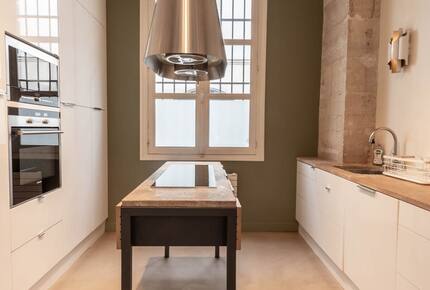 Parisian loft in the centre of Paris - Paris, France