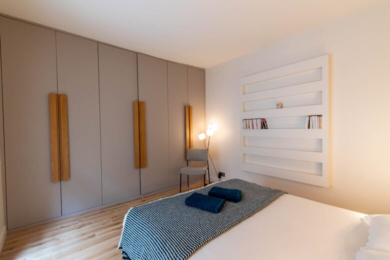 Parisian loft in the centre of Paris - Paris, France