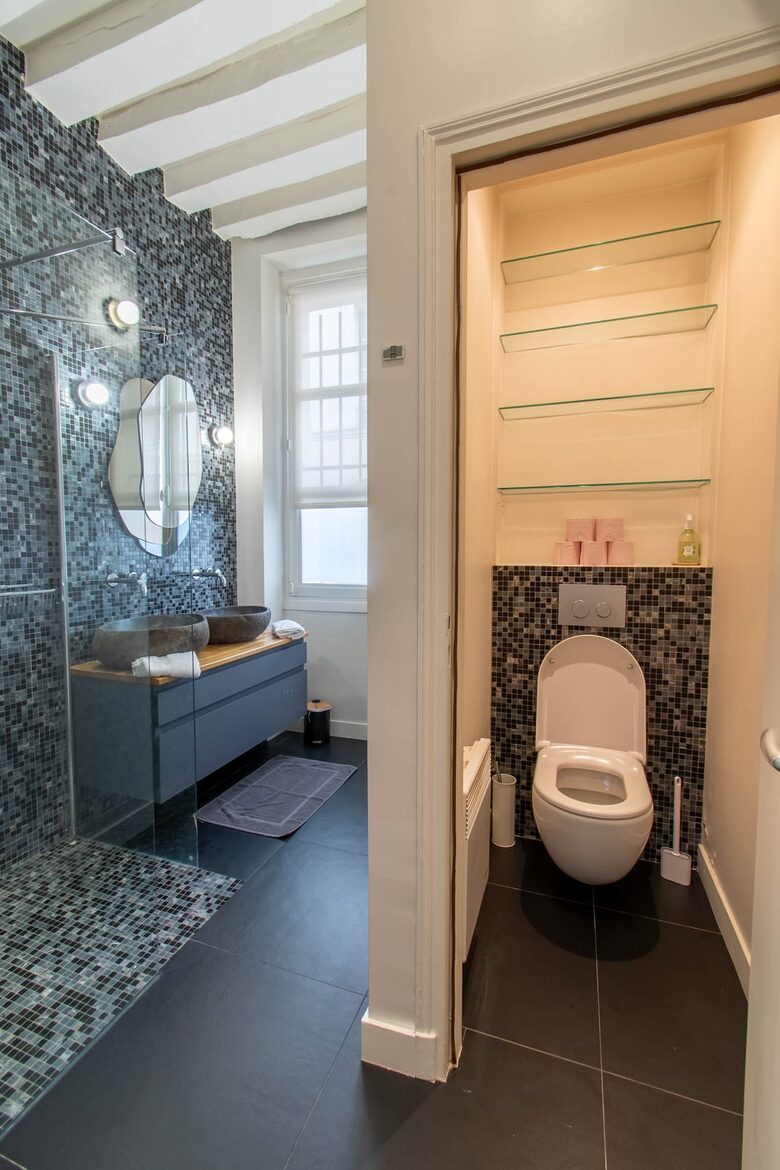 Parisian loft in the centre of Paris - Paris, France