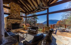 Sophisticated Highlands Hideaway with Panoramic Mountain Views - Cashiers, North Carolina