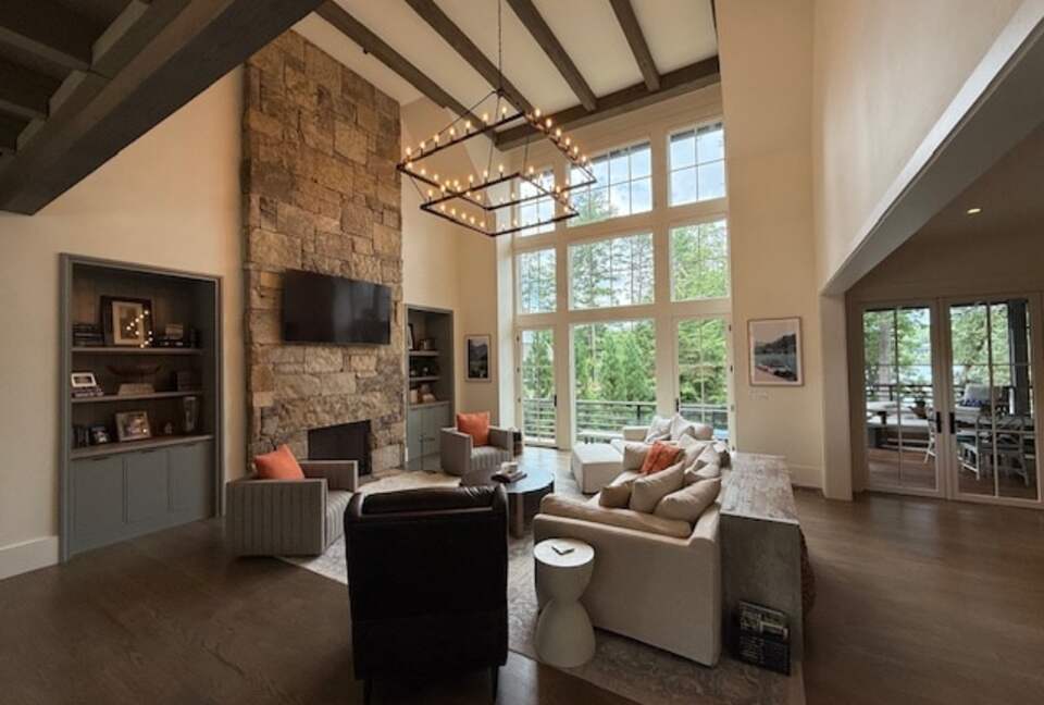 Exclusive Lake Rabun Escape Steps from Halls Marina - Lakemont, Georgia