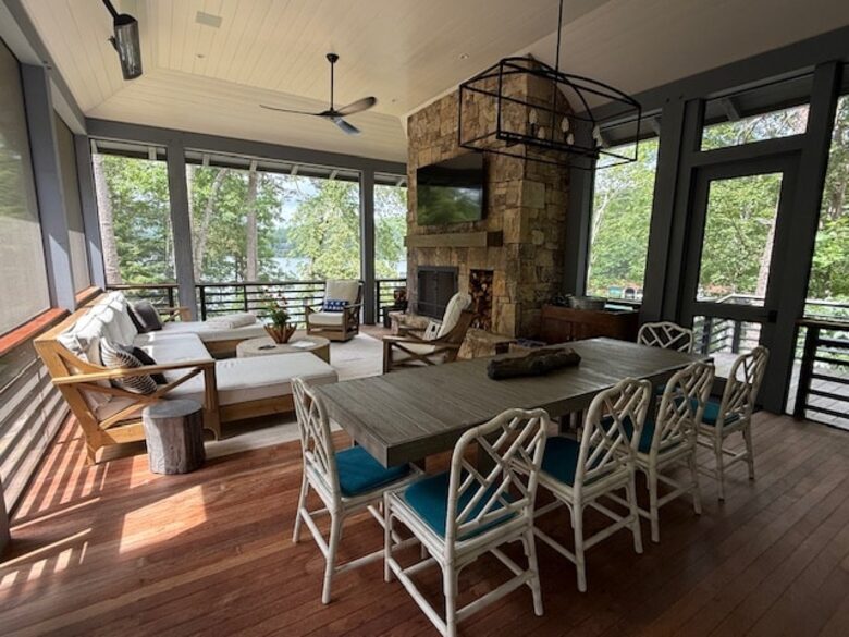 Exclusive Lake Rabun Escape Steps from Halls Marina - Lakemont, Georgia