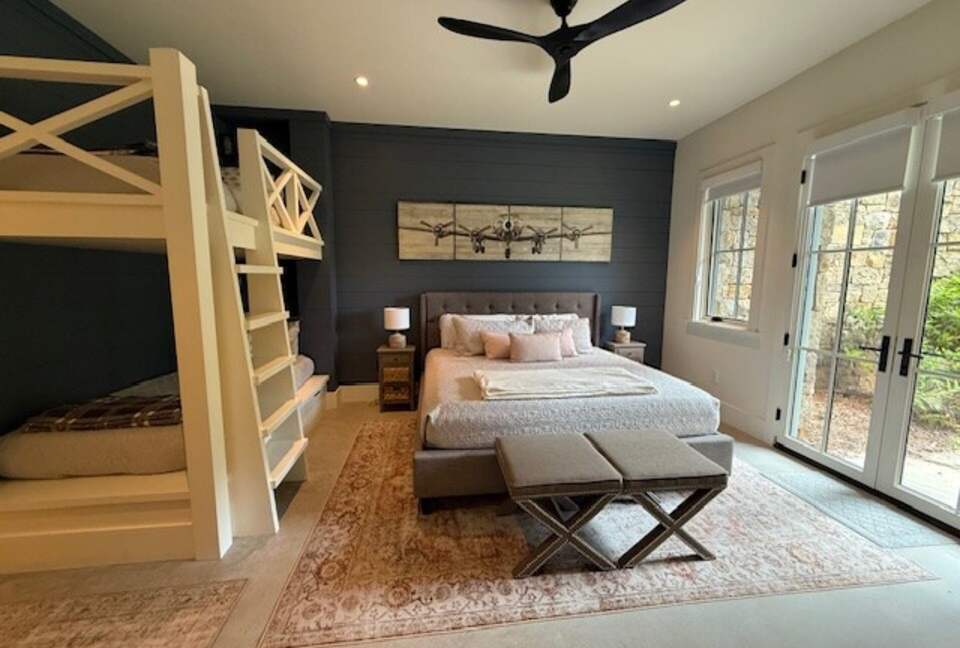 Exclusive Lake Rabun Escape Steps from Halls Marina - Lakemont, Georgia