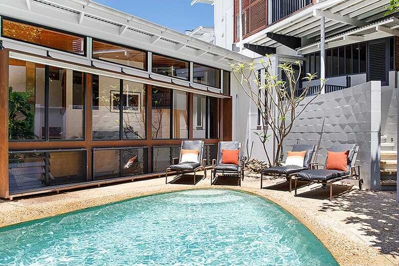 Beachfront Sanctuary at Sunshine Beach - Sunshine Coast, Australia