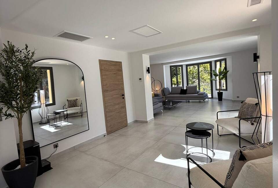 Villa Mathis - Cannes, France