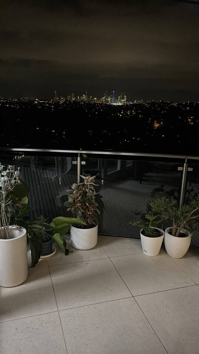 Hilltop Haven with City Views - Brisbane, Australia