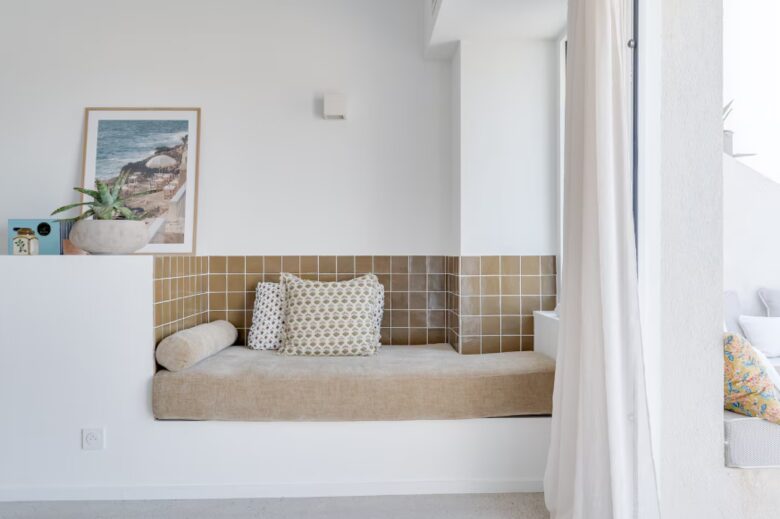 Luxury Escape in Les Goudes with Ocean View - Marseille, France