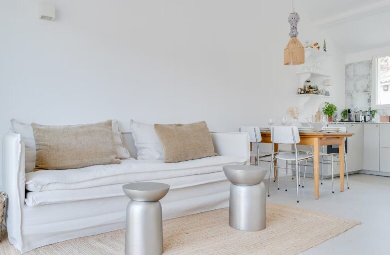 Luxury Escape in Les Goudes with Ocean View - Marseille, France