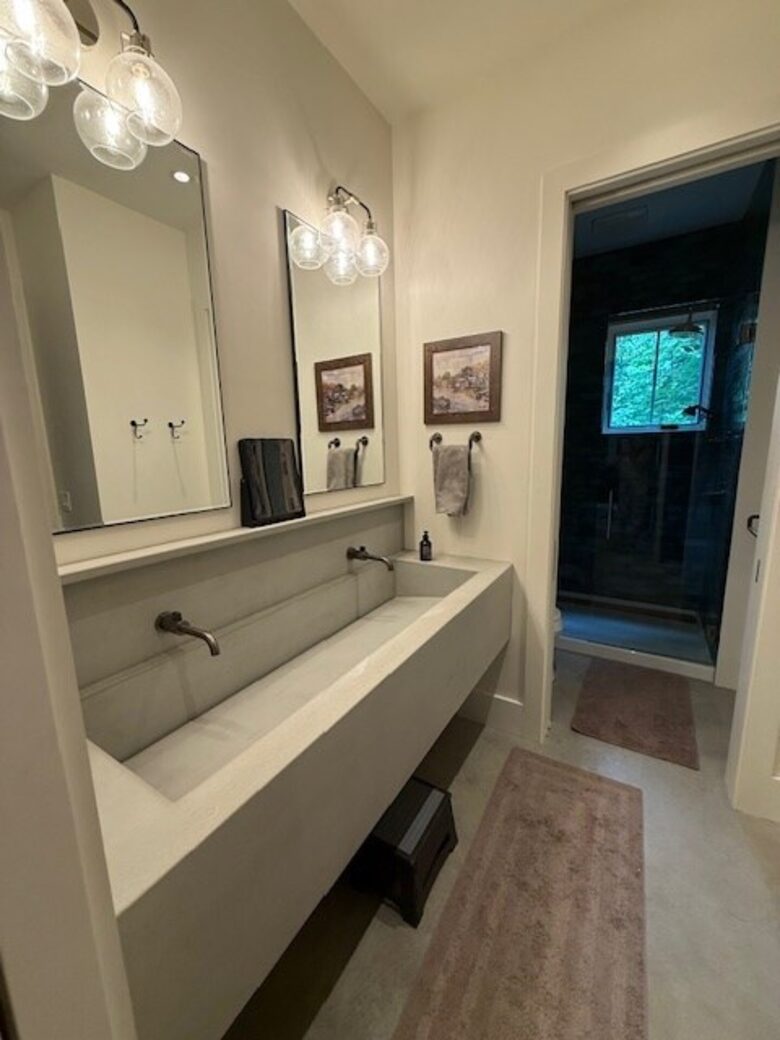 Exclusive Lake Rabun Escape Steps from Halls Marina - Lakemont, Georgia