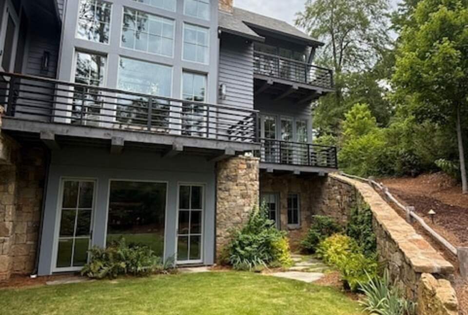 Exclusive Lake Rabun Escape Steps from Halls Marina - Lakemont, Georgia