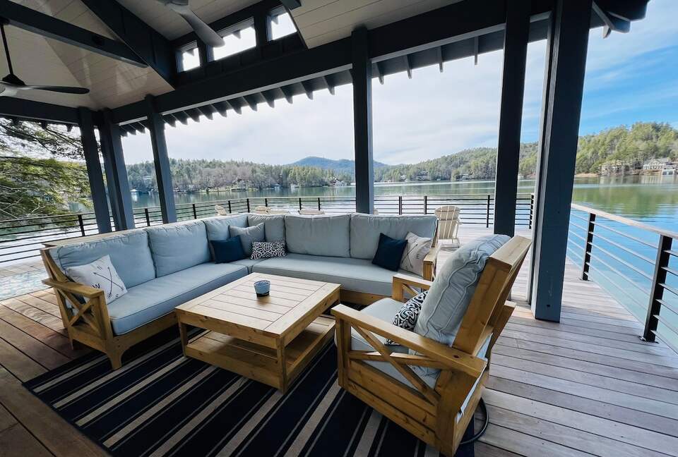 Exclusive Lake Rabun Escape Steps from Halls Marina - Lakemont, Georgia
