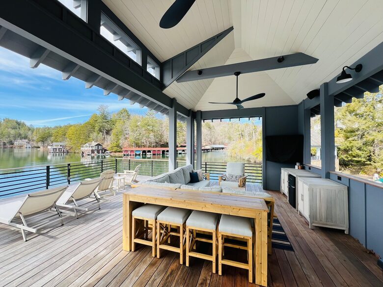 Exclusive Lake Rabun Escape Steps from Halls Marina - Lakemont, Georgia