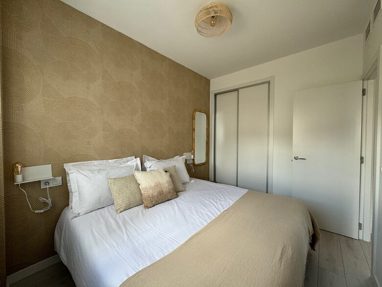 Bedroom Nbr 2 ( 2 joint tween beds )