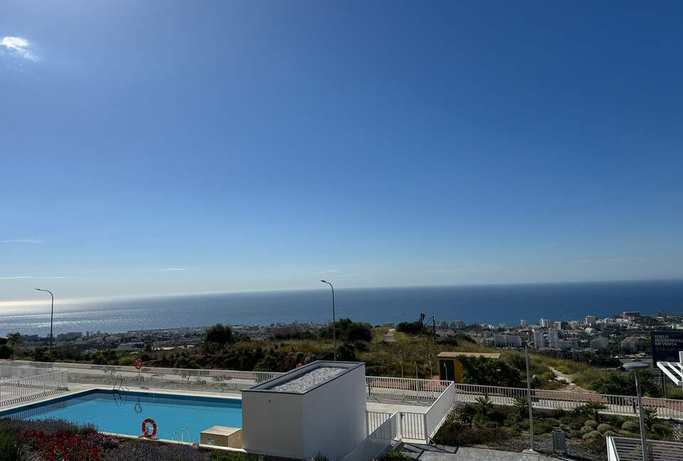 Condominium Swimming Pool