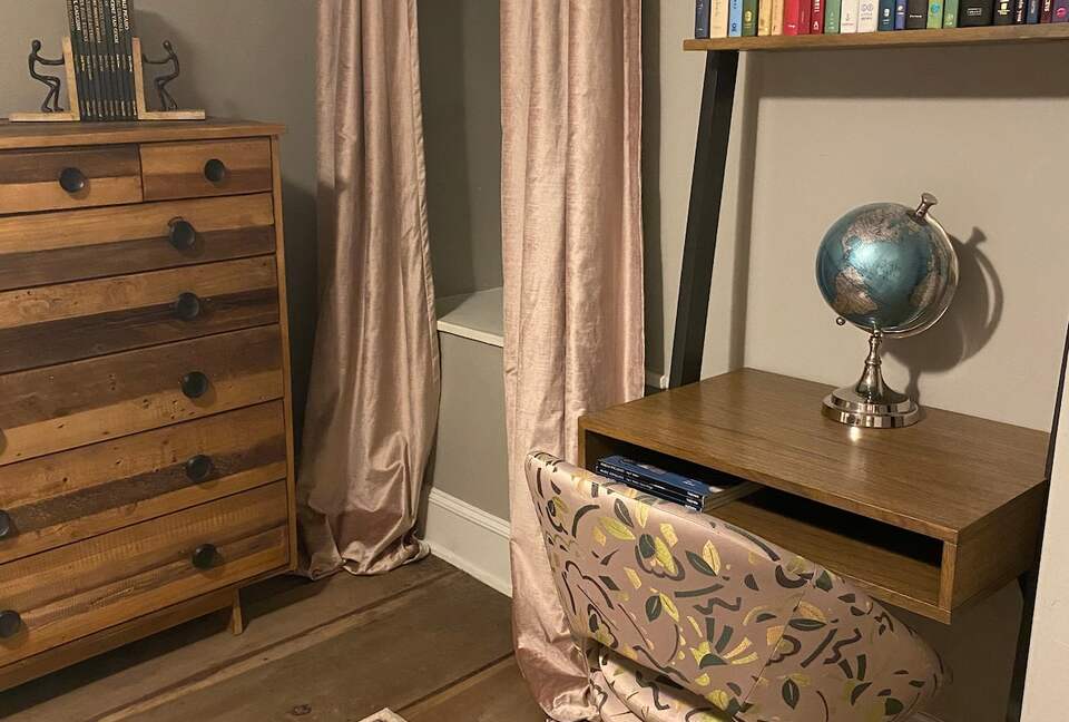 Charming 1732 Farmhouse Retreat in the Brandywine Valley - Coatesville, Pennsylvania