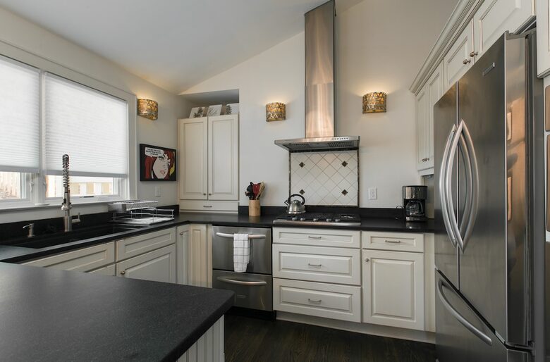 Stylish Asheville Getaway with Private Jacuzzi & Downtown Views - Asheville, North Carolina