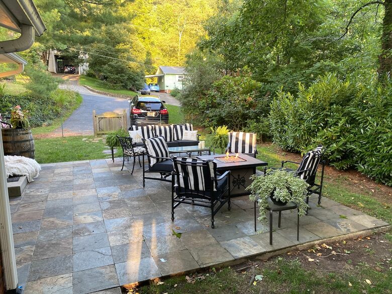 Stylish Asheville Getaway with Private Jacuzzi & Downtown Views - Asheville, North Carolina