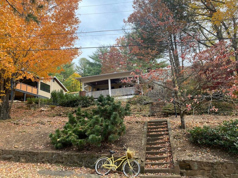 Stylish Asheville Getaway with Private Jacuzzi & Downtown Views - Asheville, North Carolina