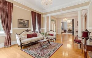 Historic Charm Meets Modern Comfort in Downtown Anderson - Anderson, South Carolina