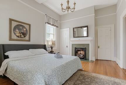 Historic Charm Meets Modern Comfort in Downtown Anderson - Anderson, South Carolina